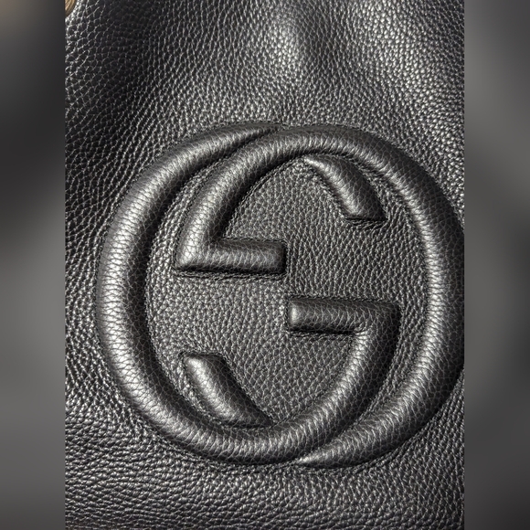 Gucci Pebbled Calfskin Medium Soho Chain Shoulder Bag Black - Picture 11 of 16